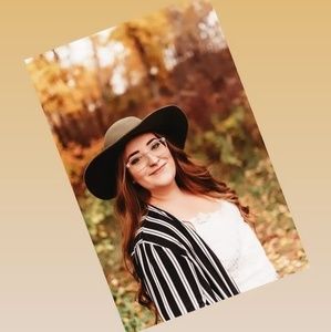 Meet your Posher, Shelby